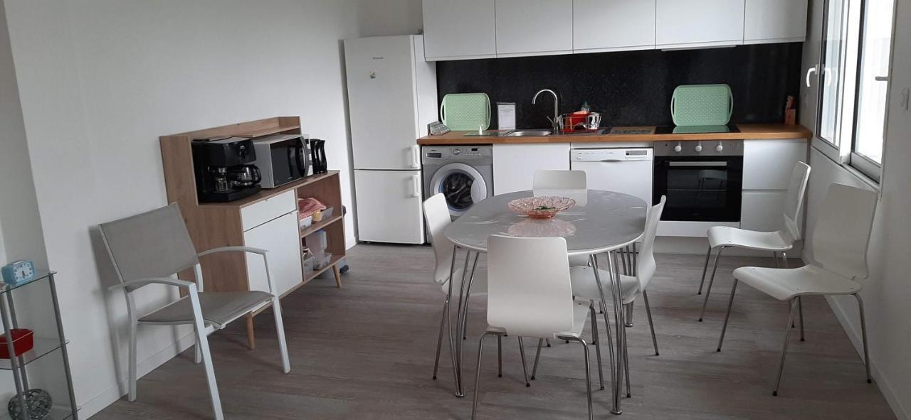 Maison ville agréable Riorges Extérieur photo